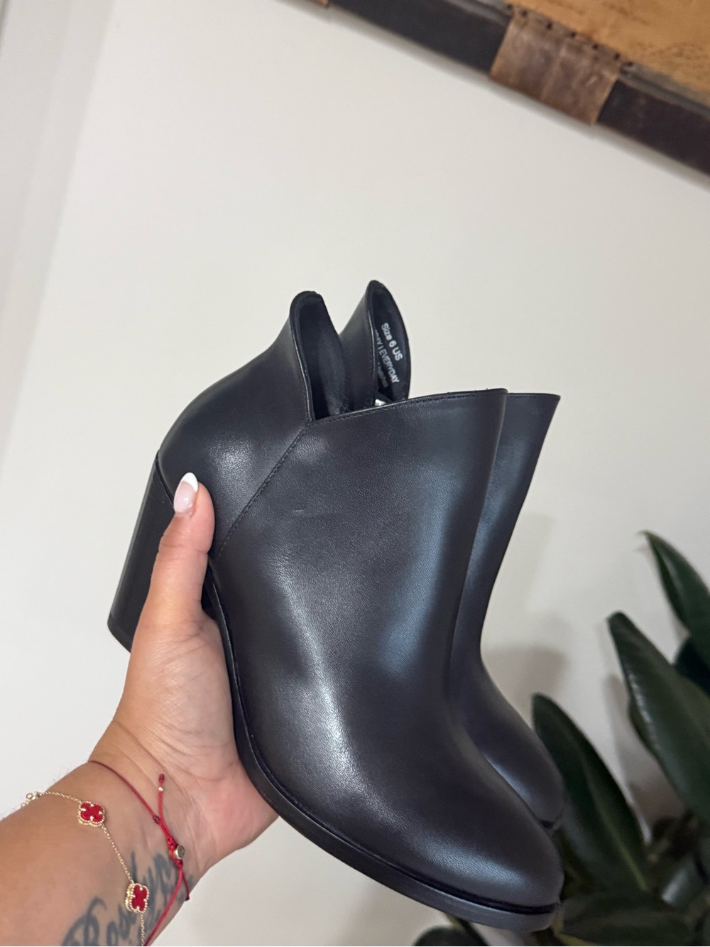 Thursday Boot Co. Black Leather Heeled Ankle Booties Size 6